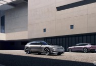 奥迪 E5对比Model 3，年轻人第一台智能轿跑选谁？