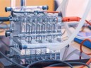 日立与理光合作布局模块化电池工厂