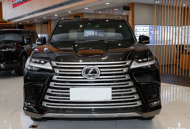 奔驰GLS vs 雷克萨斯LX700H：豪华SUV较量